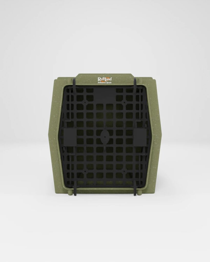 MID-SIZE KENNEL